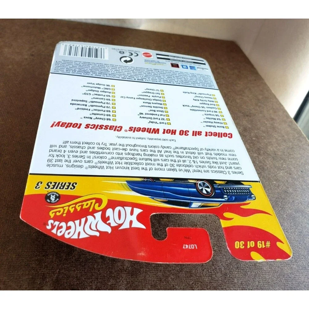 2007 Hot Wheels TAIL DRAGGER CLASSICS SERIES 3 19/30 1:64 Spectraflame BLUE VAR